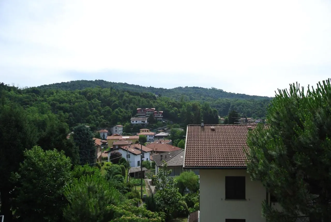 B&B Sari Como Bed & Breakfast