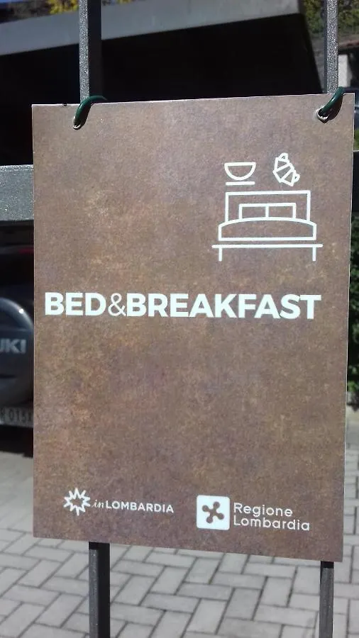 B&B Sari Como Bed & Breakfast
